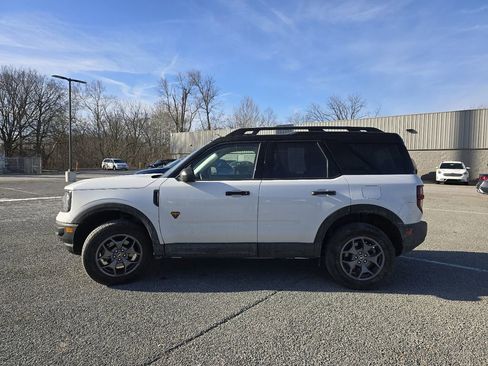 Used 2024 Ford Bronco Sport Badlands image 12