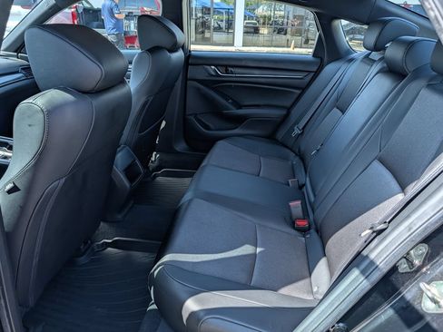 Used 2019 Honda Accord Sport image 28
