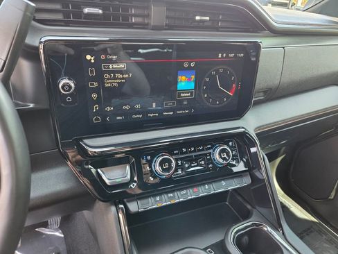 Certified 2024 GMC Sierra 2500 AT4 AWD/4WD image 24
