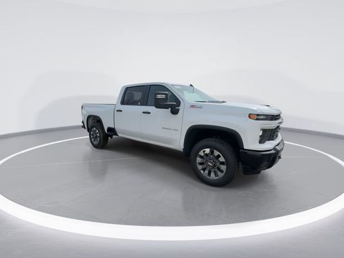 New 2026 Chevrolet Silverado 2500 Custom w/ Custom Value Package AWD/4WD image 2