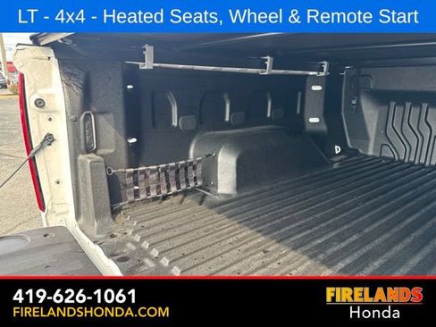 Used 2024 Chevrolet Silverado 1500 LT AWD/4WD image 9