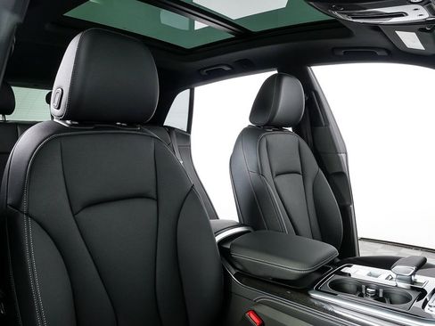 New 2026 Audi Q8 Premium Plus image 24