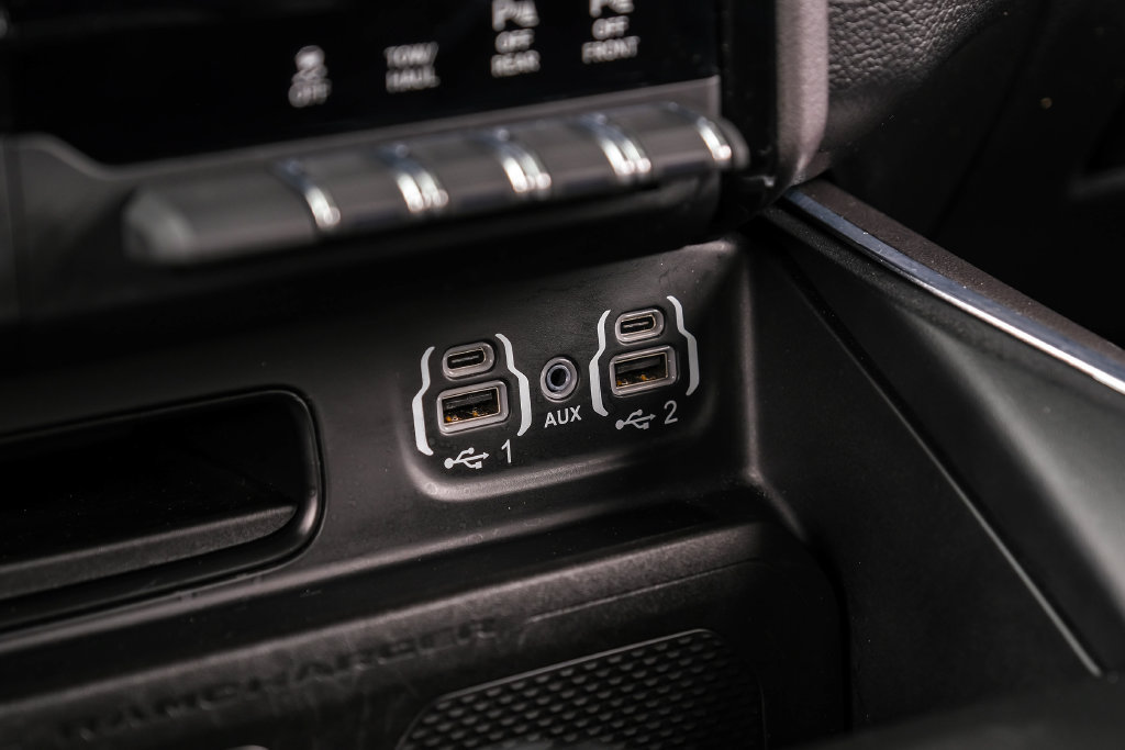 Used 2023 RAM 1500 Laramie AWD/4WD image 35