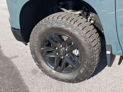 New 2026 Chevrolet Silverado 1500 Custom Trail Boss w/ Dark Appearance Package image 7