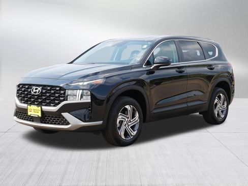 Certified 2023 Hyundai Santa Fe SE AWD/4WD image 3