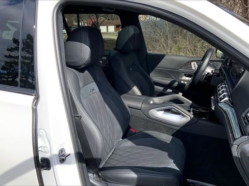 Certified 2025 Mercedes-Benz GLS 63 AMG 4MATIC image 8