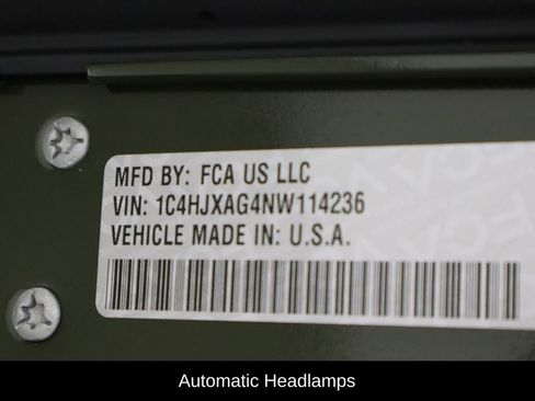 Used 2022 Jeep Wrangler Sport AWD/4WD image 40