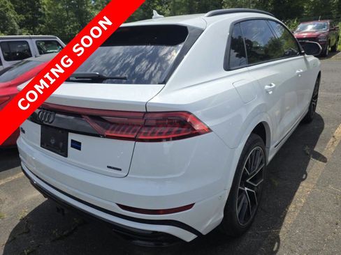 Used 2021 Audi Q8 Premium Plus AWD/4WD image 5