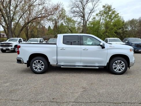 New 2026 Chevrolet Silverado 1500 LTZ w/ LTZ Premium Package AWD/4WD image 2