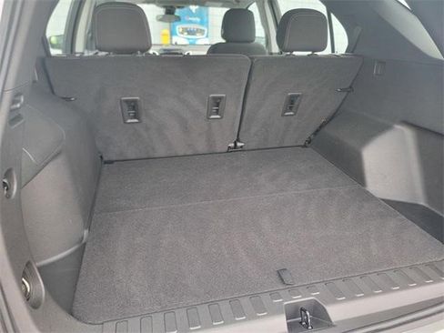 Certified 2023 Chevrolet Equinox LS w/ Driver Confidence II Package image 17