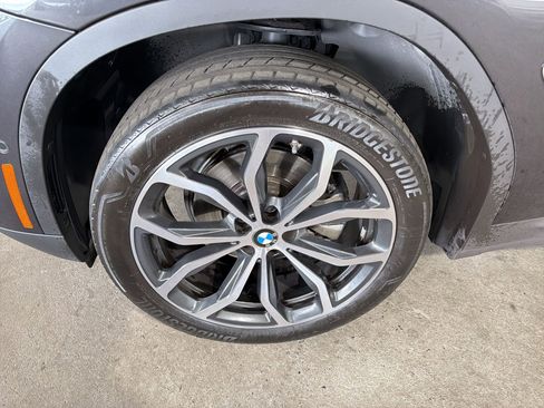 Certified 2024 BMW X4 xDrive30i w/ Premium Package AWD/4WD image 11