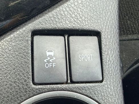 Used 2015 Toyota Corolla S FWD image 15