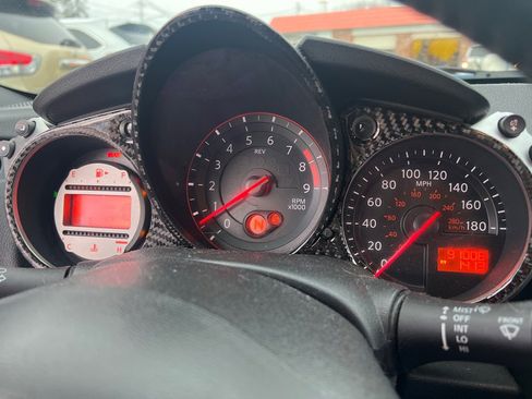 Used 2010 Nissan 370Z Coupe w/ Sport Pkg image 15