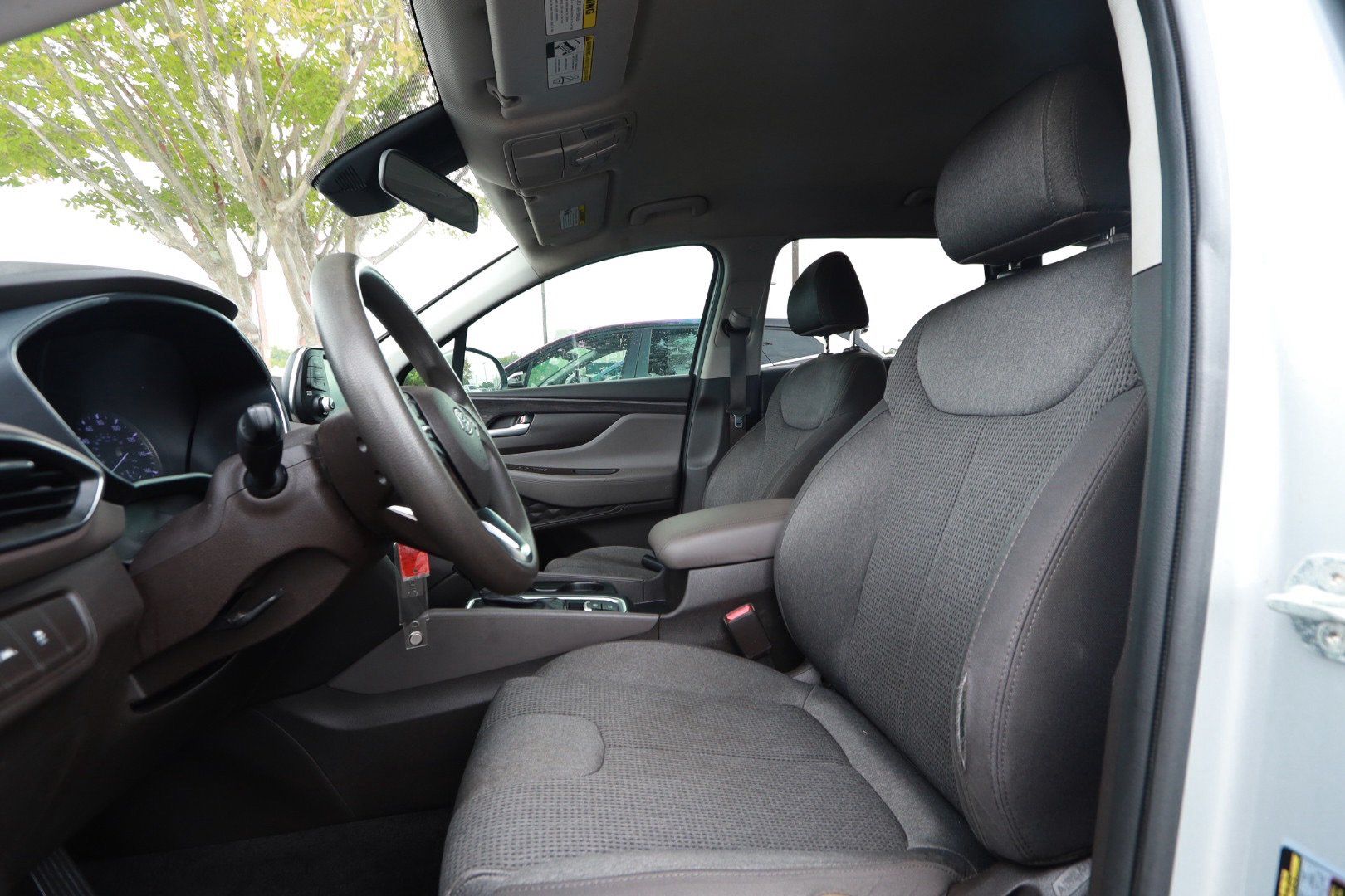 Used 2020 Hyundai Santa Fe SE FWD image 19
