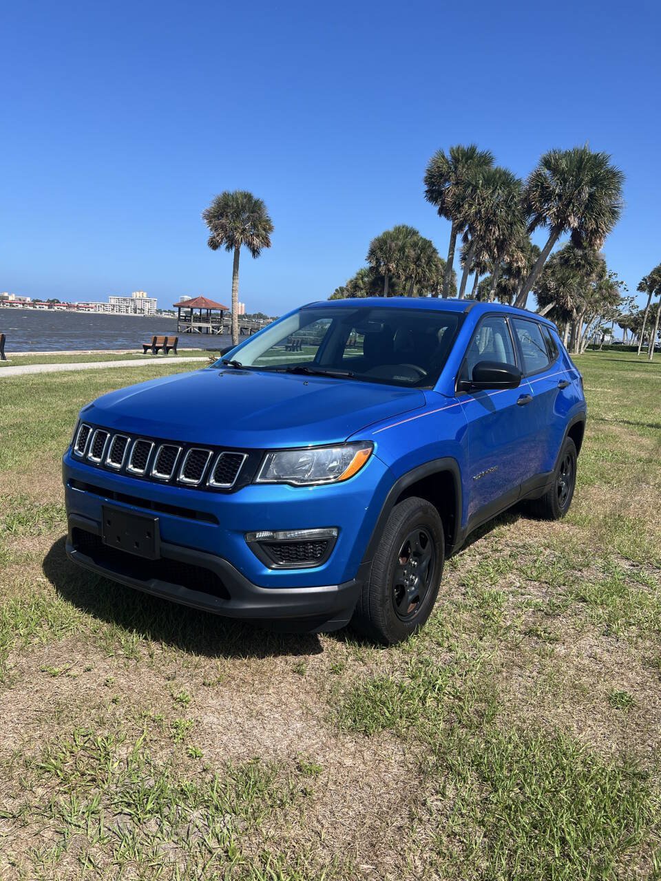 Used 2020 Jeep Compass Sport AWD/4WD image 1