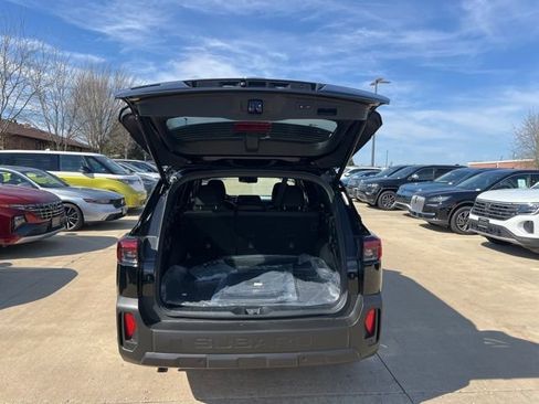 New 2026 Subaru Outback Touring image 10