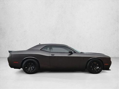 Used 2023 Dodge Challenger SRT Hellcat RWD image 4