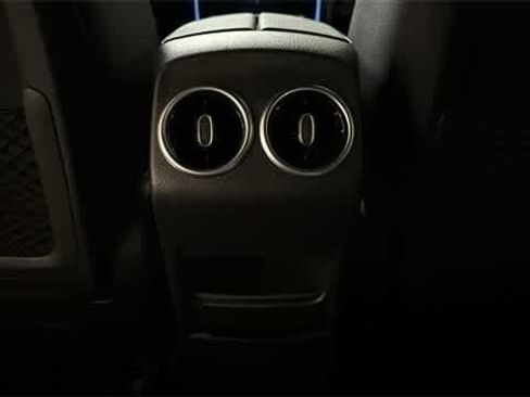 Certified 2025 Mercedes-Benz GLA 250 4MATIC image 28