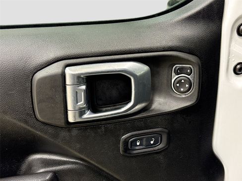 Used 2022 Jeep Wrangler Unlimited Sport image 17