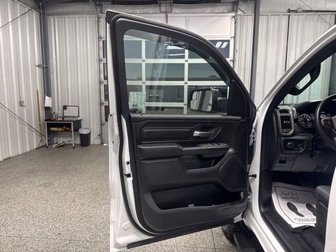 Used 2025 RAM 1500 Classic Warlock AWD/4WD image 7