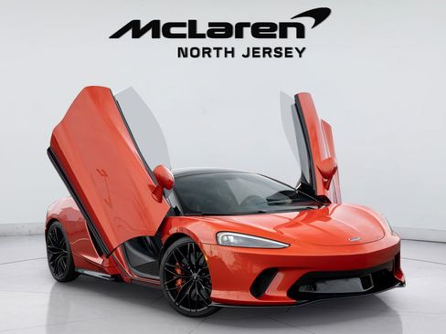 Used 2023 McLaren GT RWD image 15