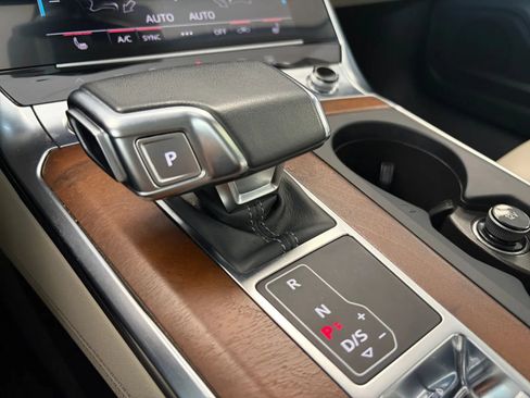 Used 2019 Audi A6 3.0T Premium Plus w/ Premium Plus Package AWD/4WD image 27