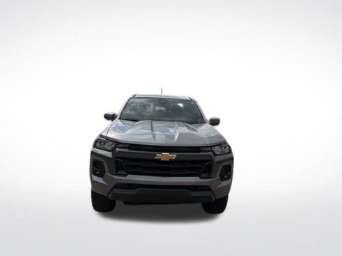 Used 2023 Chevrolet Colorado LT w/ LT Convenience Package II image 8
