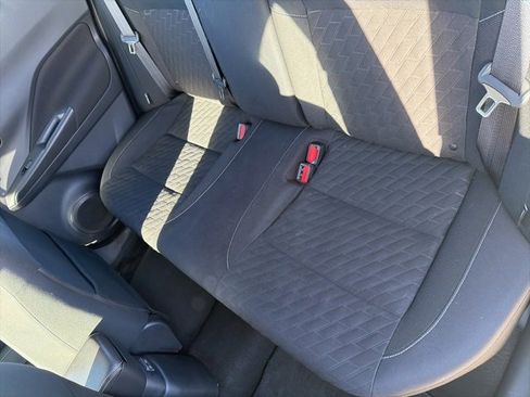 Used 2022 Nissan Kicks S image 18