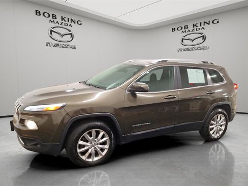 Used 2016 Jeep Cherokee Limited AWD/4WD image 1