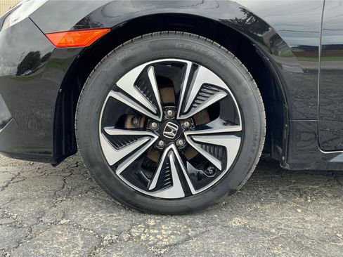 Used 2017 Honda Civic EX-T image 29