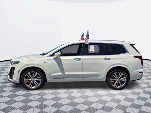 Certified 2020 Cadillac XT6 Premium Luxury FWD image 4