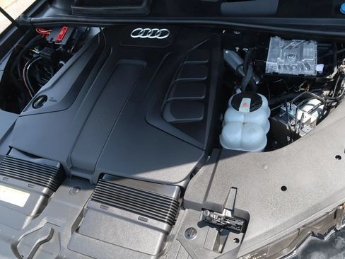 Used 2019 Audi Q7 2.0T Premium AWD/4WD image 47
