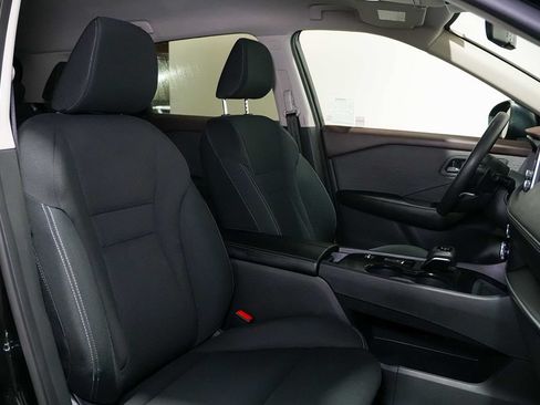Used 2023 Nissan Rogue S FWD image 24