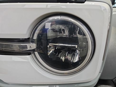 Used 2024 Ford Bronco Heritage Edition image 28