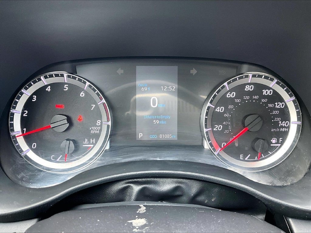 Used 2021 Toyota Highlander LE AWD/4WD image 26
