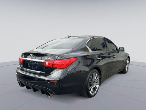 Used 2017 INFINITI Q50 Red Sport 400 AWD/4WD image 9