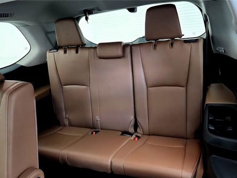 Used 2024 Toyota Grand Highlander Platinum image 23