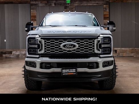 Used 2026 Ford F350 Platinum w/ FX4 Off-Road Package AWD/4WD image 4