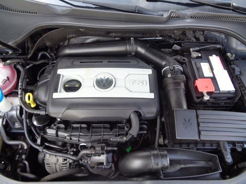 Used 2016 Volkswagen Eos Komfort image 9