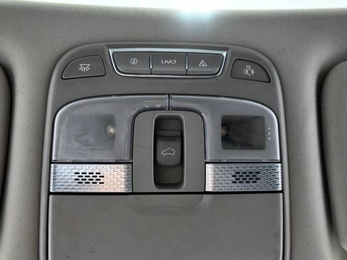 Used 2021 Kia Telluride S AWD/4WD image 19