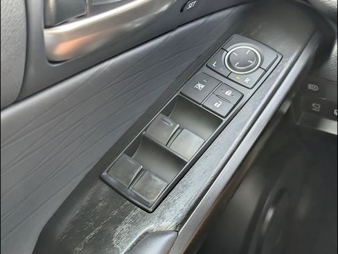 Used 2023 Lexus IS 300 AWD w/ Premium Package image 23