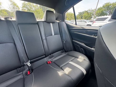 Used 2025 Toyota Camry SE FWD image 38