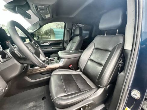 Used 2022 Chevrolet Silverado 1500 LT Trail Boss w/ LT Trail Boss Premium Package image 18