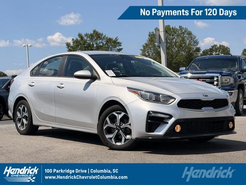 Used 2019 Kia Forte LXS FWD image 1