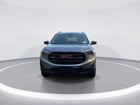 Used 2021 GMC Terrain SLE w/ Driver Convenience Package AWD/4WD image 3