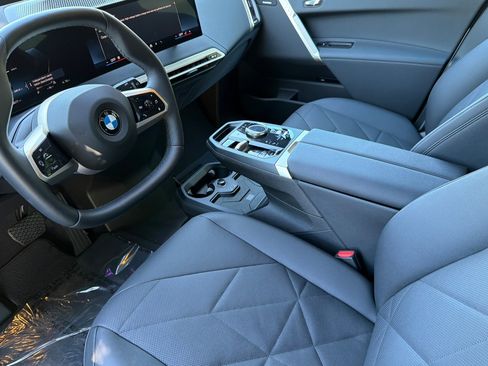 Used 2026 BMW iX xDrive45 w/ Premium Package AWD/4WD image 11