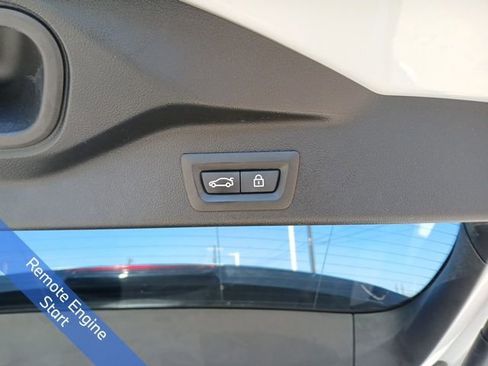 Used 2022 BMW X5 sDrive40i w/ M Sport Package image 10