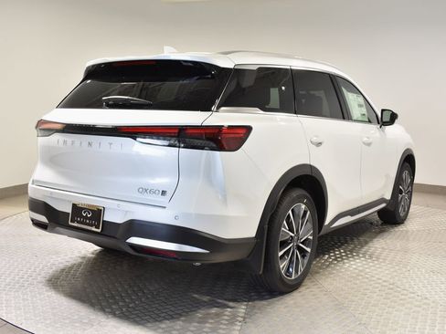 New 2026 INFINITI QX60 Luxe w/ Cargo Package image 3