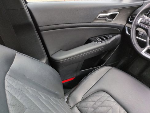 Used 2025 Kia Sportage X-Line image 26