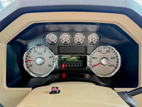 Used 2008 Ford F250 Lariat AWD/4WD image 6